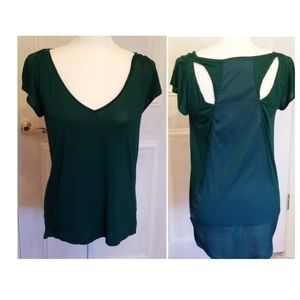DELETTA emerald green t-shirt